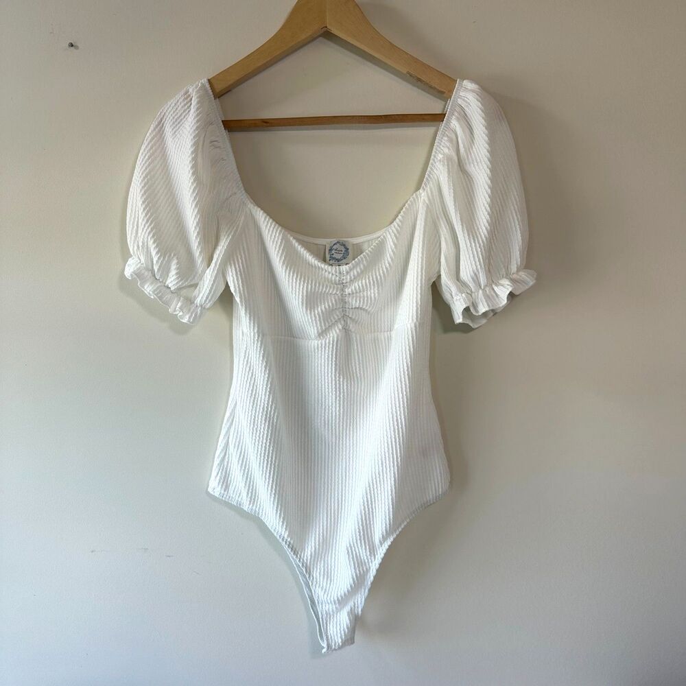 NWOT Blue Rain Ribbed Bodysuit with Ruffle Sleeve White Size Medium M